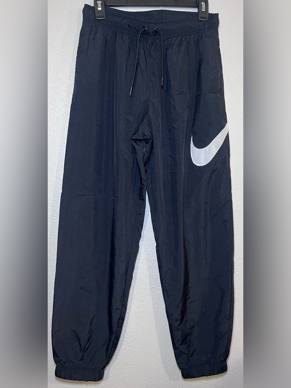Nike Track Pants Womens SMALL Black Sportswear Essential Mid-Rise Woven Jogger S